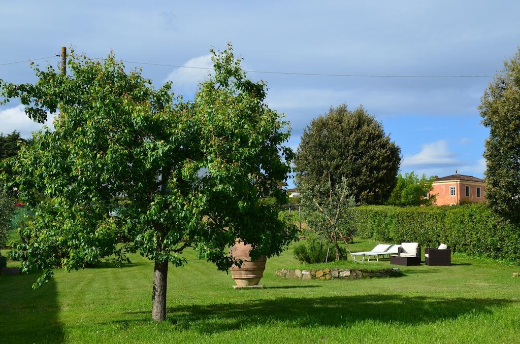 Agriturismo Al Podere Di Rosa Lucca Buitenkant foto
